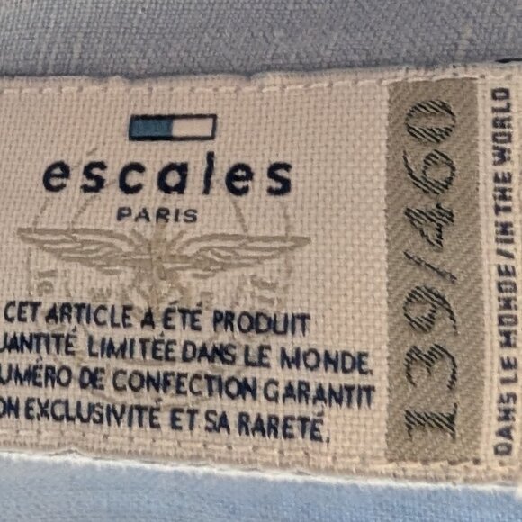 Effortless Chic: Escales Paris Limited Edition Blue Linen Shirt - Picture 8 of 12